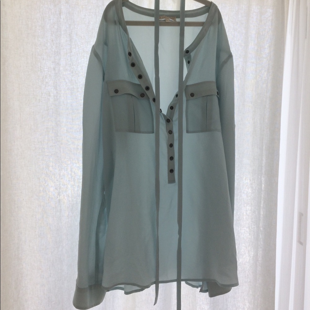 Nice Beautiful light blue blouse!